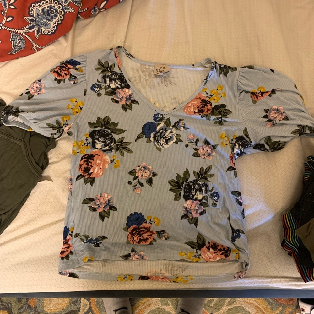 Floral top